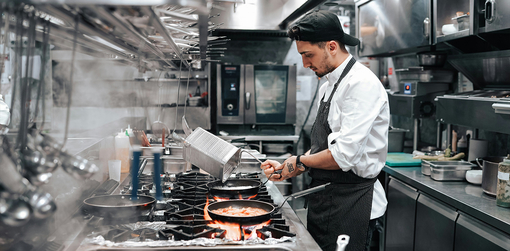 Der Beruf als Koch: Warum der Job so viel mehr ist als nur kochen